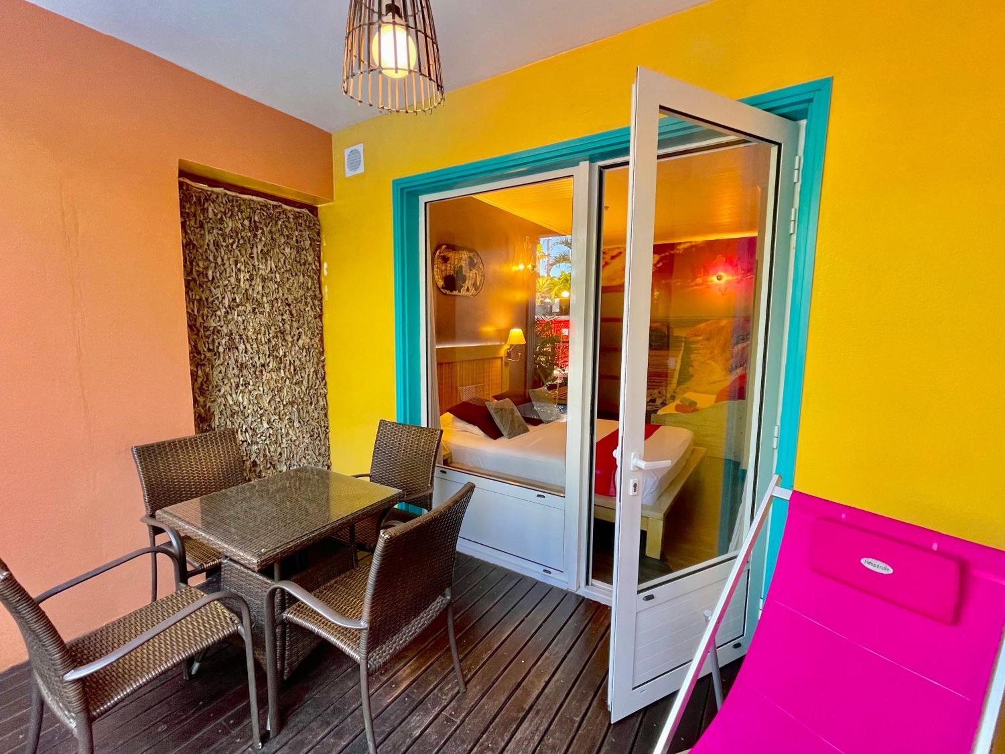 Hotel Les Bougainvilliers Saint-Gilles-les-Bains Exterior foto